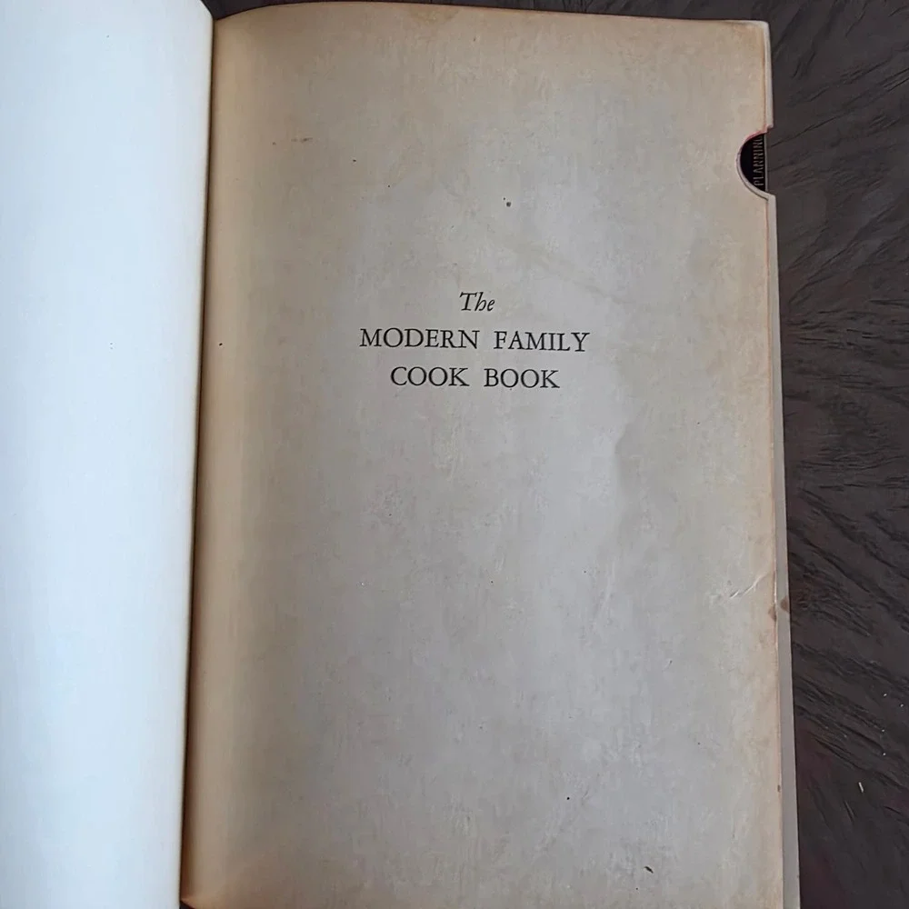 1943 The Modern Family Cook Book Meta Given Vintage Hardcover Cookbook
